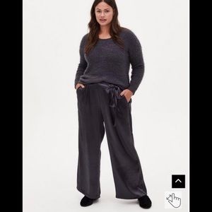 🆕❤️Torrid- Dark Slate Grey Charmeuse Self Tie Wide Leg Pant